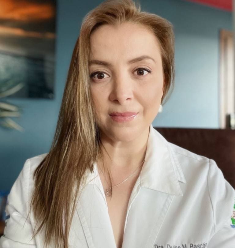 Dra. Dulce Rascón especialista en Algología medicina del dolor y cuidados paliativos en CDMX